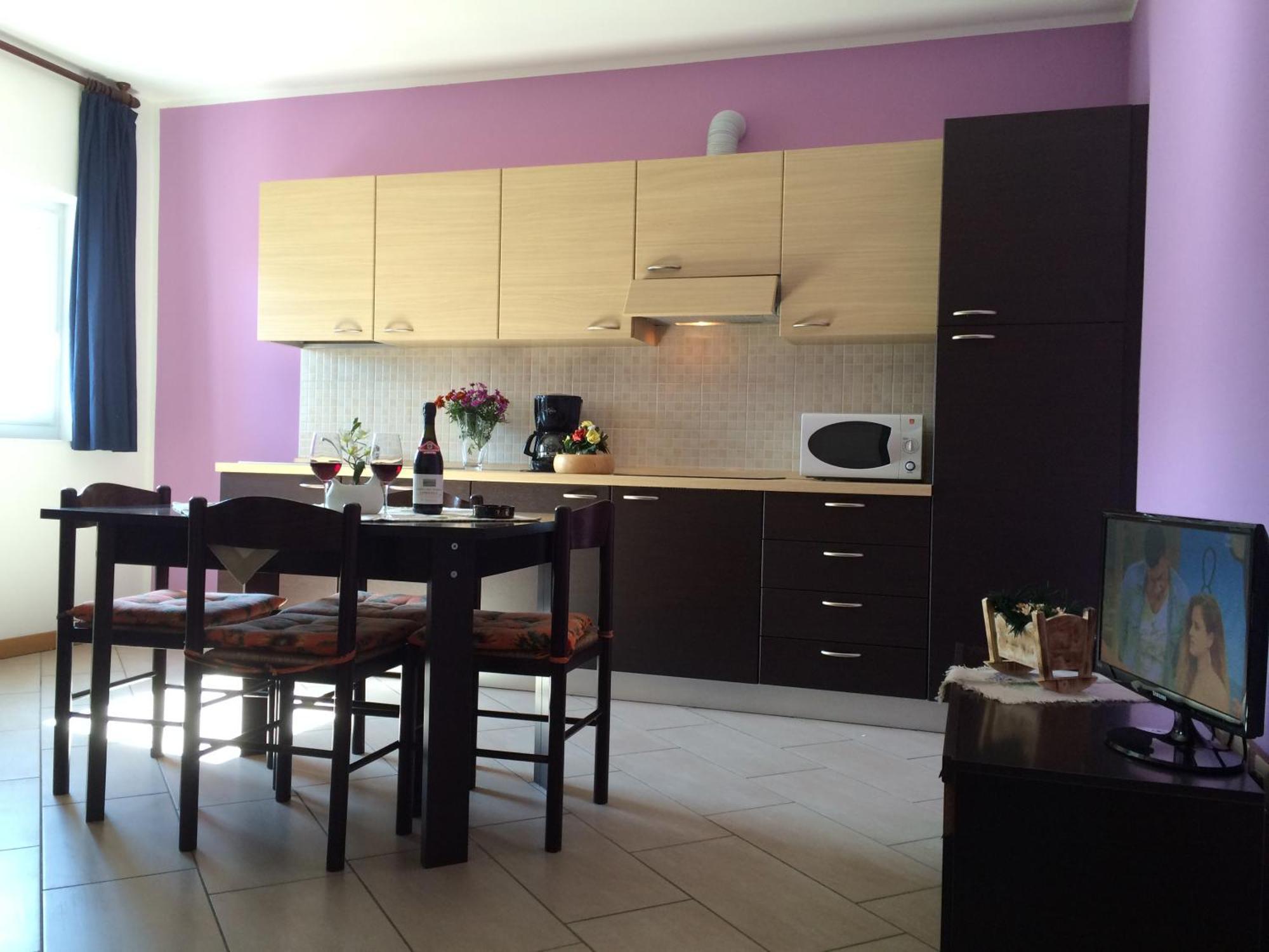 Residence Le Azalee & Spa Vercana Room photo